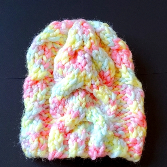 Handmade Cable Knit Neon Hat - Picture 1 of 4